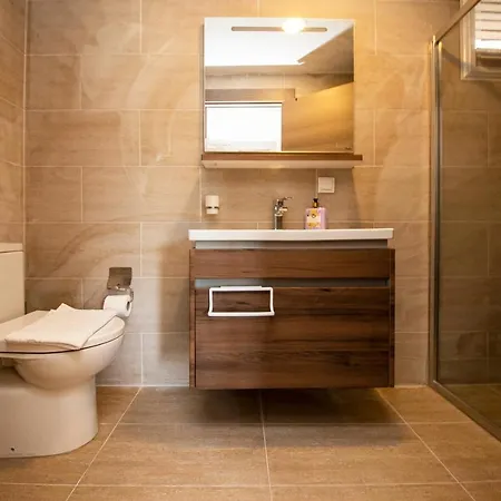 Charming House With Shared Pool In Milas Мешелик